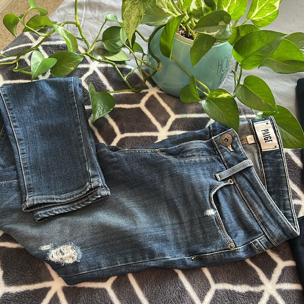 Women’s Paige Jeans size 27 mid rise Verdugo Ultra Skinny ripped denim